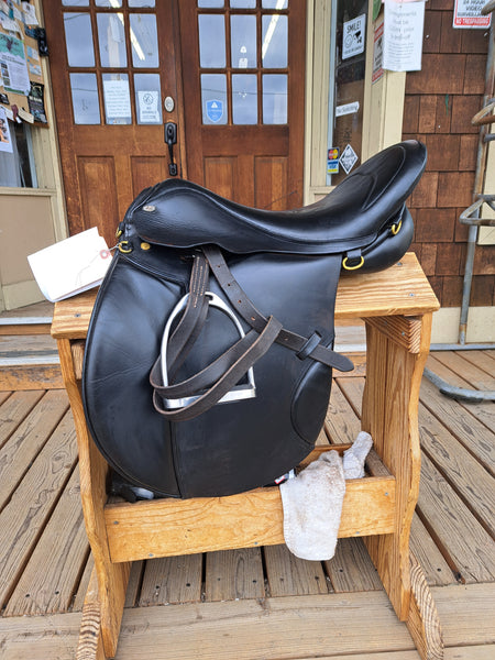 19" Duett Companion 2 Fox Hunter english all purpose trail saddle