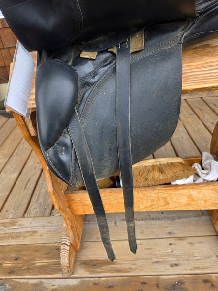 16.5" Passier Antares Dressage Saddle