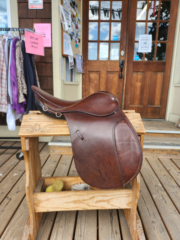 17" Courbette Lemetex Royale All Purpose English Saddle