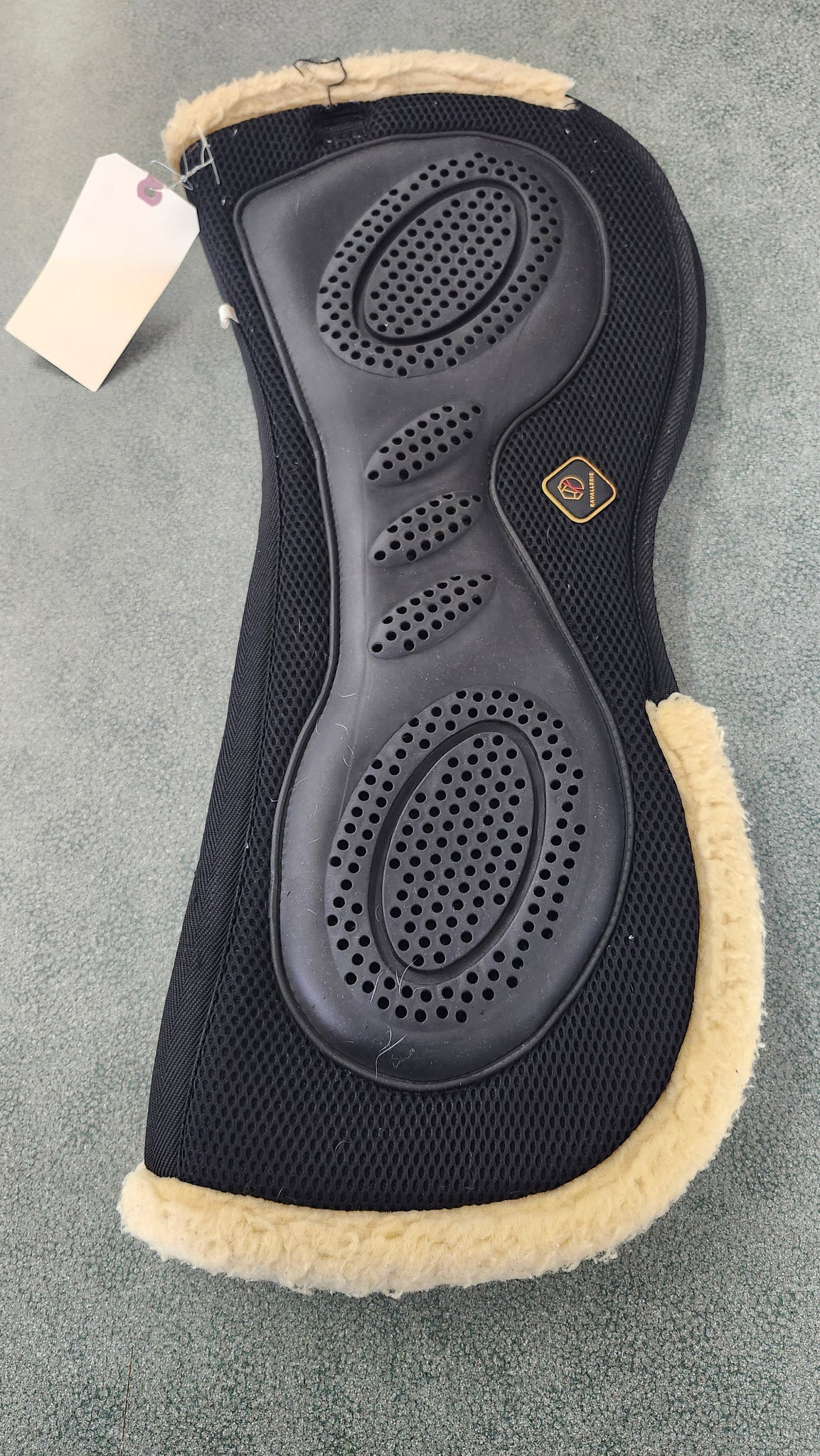 Kavallerie 3D Air Mesh Half Pad