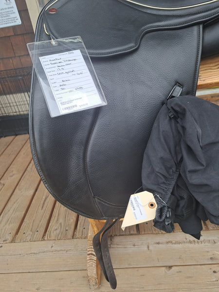 17.5" Max Flex Dressage Saddle