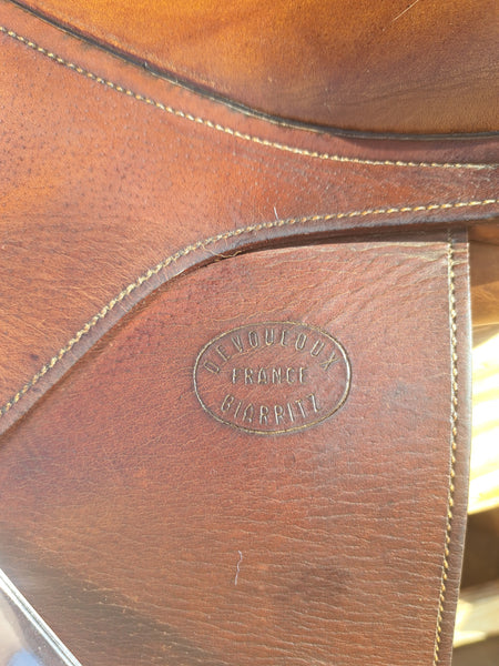 17" Devoucoux Biarritz Jump Saddle