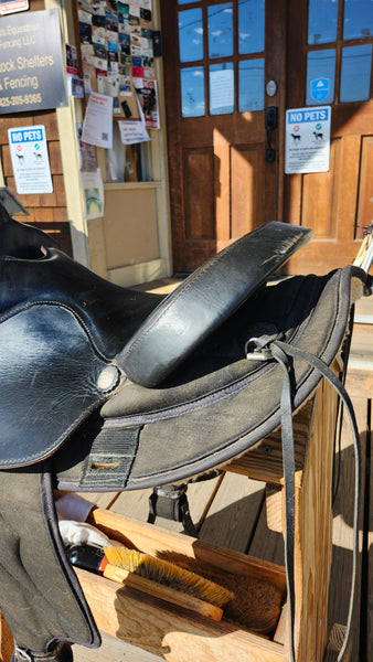 15.5" Big Horn Synthetic Arabian Cordura Saddle