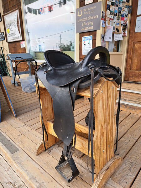 16" Specialized Saddlery Trailmaster Saddle