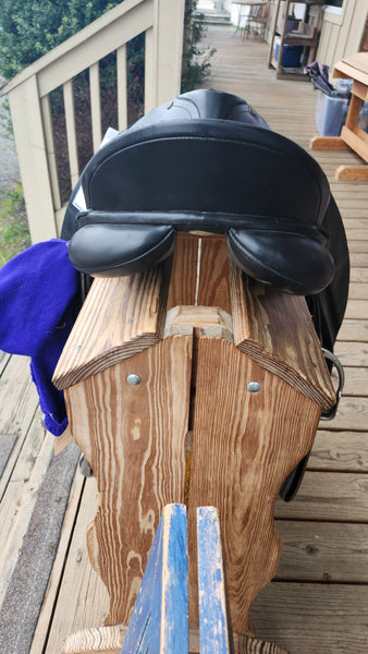 17.5" Bates Caprilli Dressage Saddle
