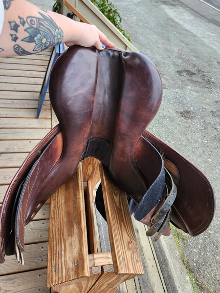 17" M. Toulouse All Purpose Saddle