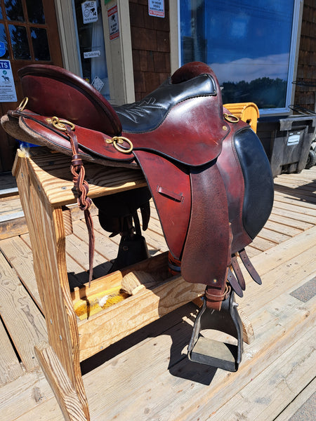 16.5" Tucker Equitation Endurance Saddle
