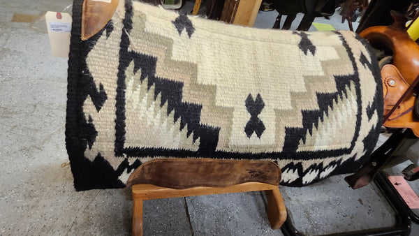 Diamond Wool fleece lined saddle blanket