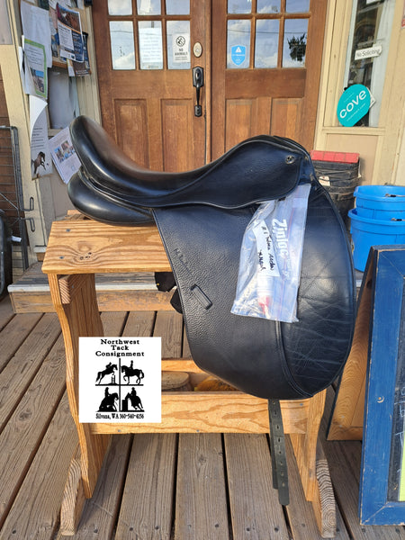 18.5" M. Toulouse Aachen Dressage Saddle