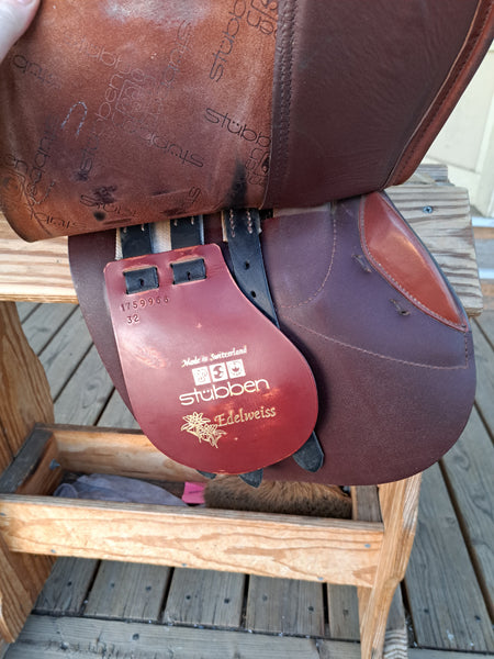 ON TRIAL 17" Stubben Edelweiss Close Contact Jump Saddle