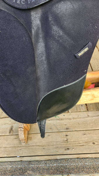 17.5" Wintec Pro Dressage Saddle