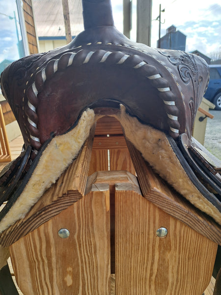 16" Buffalo Saddlery Pleasure Saddle