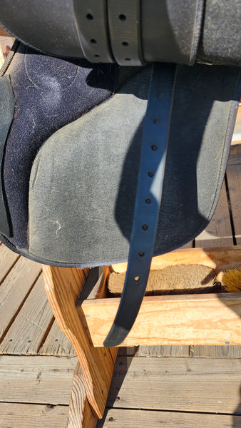 16.5" Wintec All purpose English Saddle