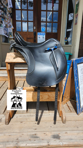 DP Saddlery El Campo Dressage Saddle - Size 3