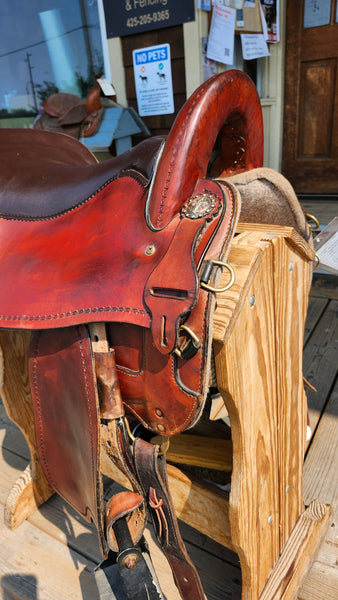 16.5" Tucker T59 Endurance Saddle