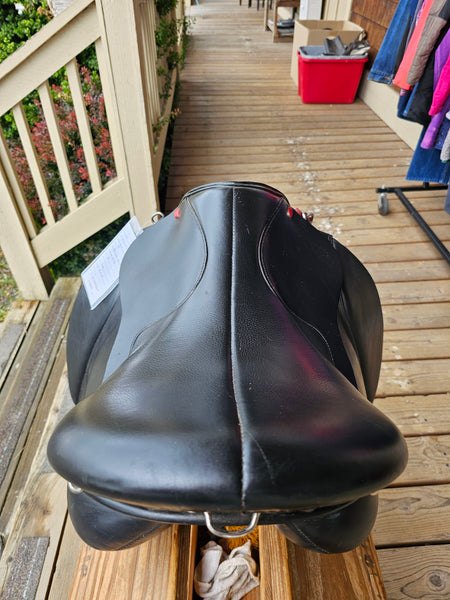 19" Duett Bravo Dressage Saddle