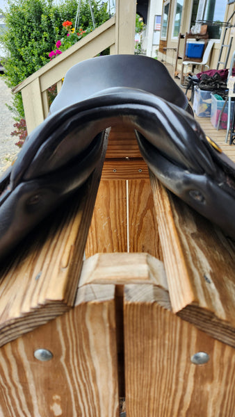 21" Blue Ribbon Cutback Saddleseat Saddle