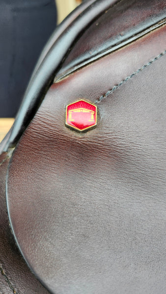 18" Albion K2 Jumping Saddle