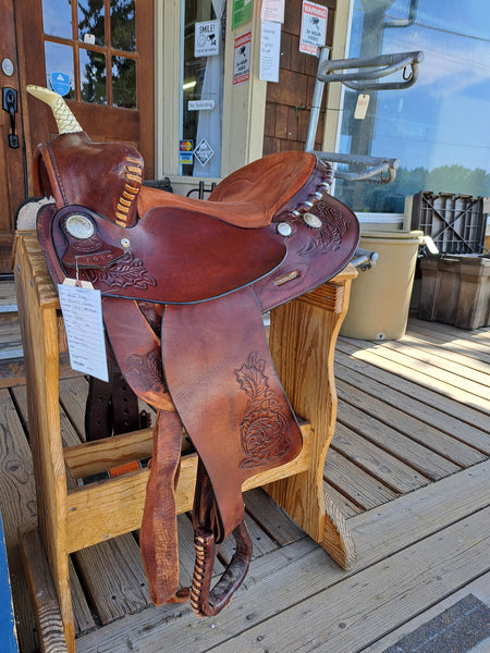 ON TRIAL 16" Blue Ridge Barrel Saddle