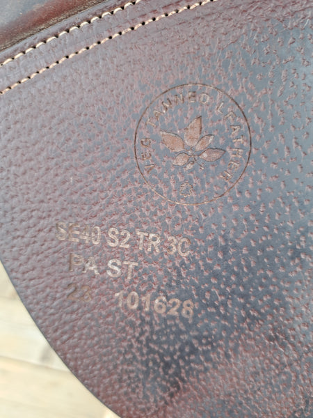 17.5" CWD SE40 2Gs Jumping Saddle