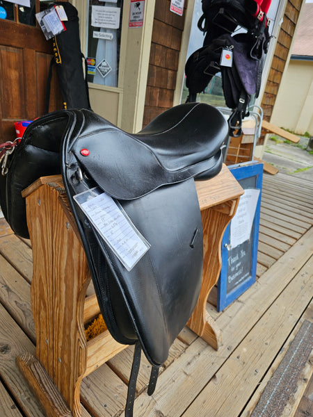 19" Duett Bravo Dressage Saddle