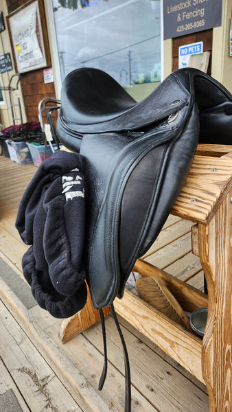 17" Jaguar by Harry Dabbs XKC Dressage Saddle