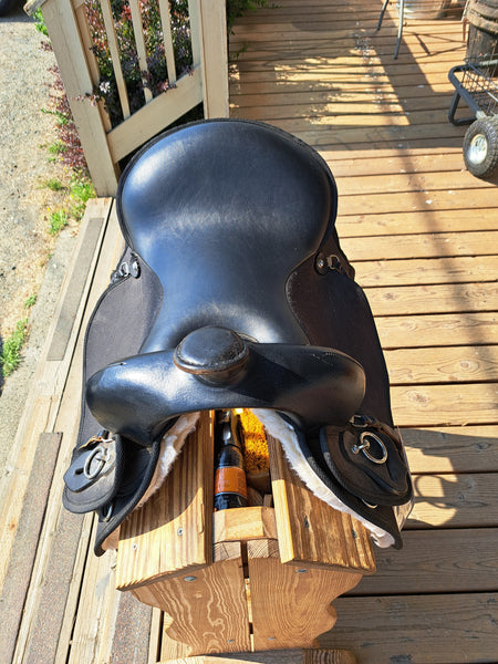 ON TRIAL 16" Abetta Western Trail Saddle