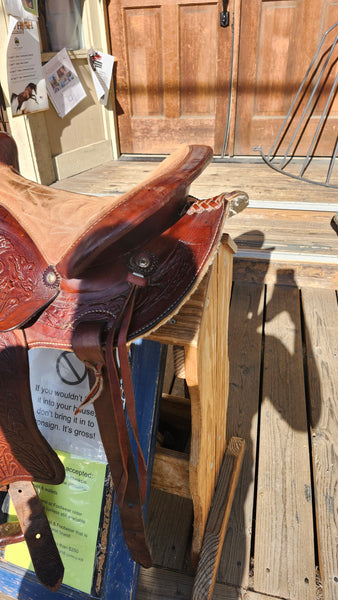 15" Sandstone Western Saddle