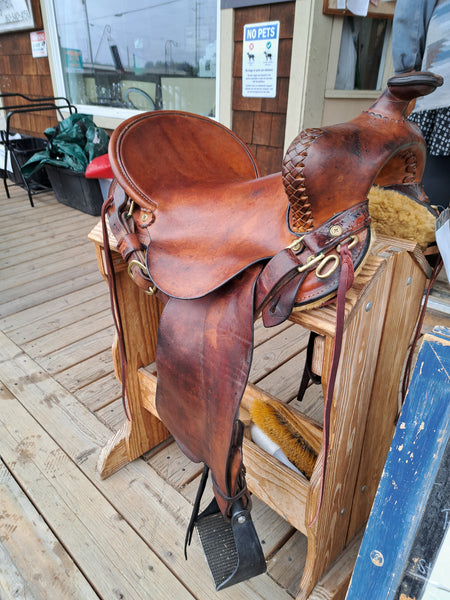 15.5" Fred Hook Trail Saddle