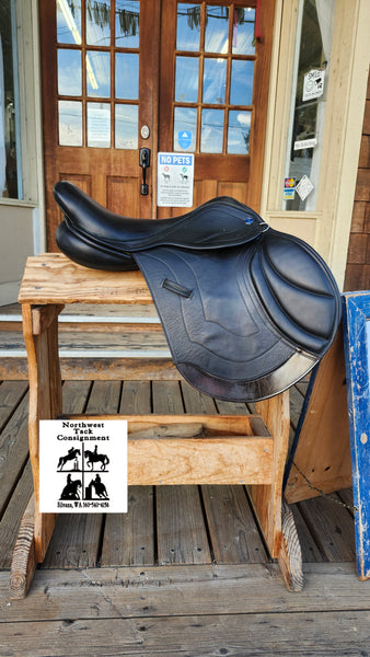 17" Hastilow & Sons Warwick Jumping Saddle