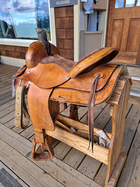 16" Saddle King Rope / Ranch Saddle