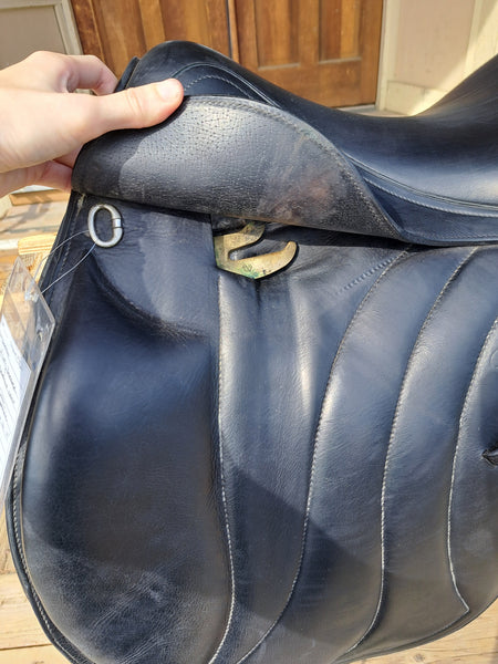 ON TRIAL 18" Devoucoux Milady Monoflap Dressage Saddle