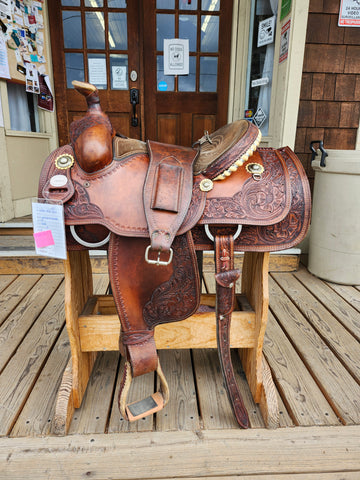 15" Mike Beers Crates Roping Saddle