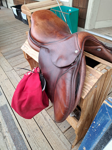 16.5" CWD Close Contact Saddle