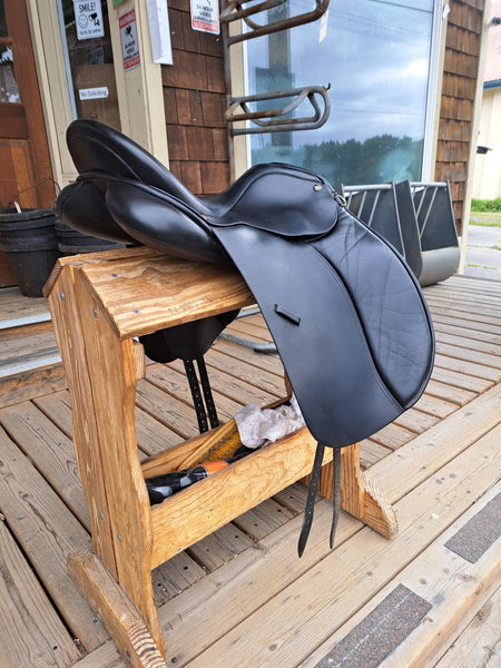 17.5" Klimke Dressage Saddle