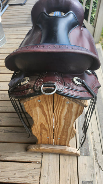 17" Circle Y Alabama Trail Gaiter saddle