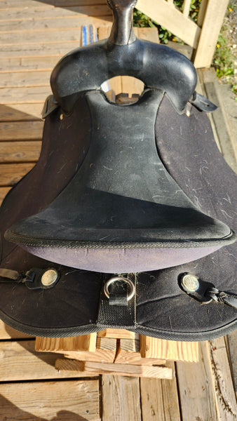 17" Abetta Stealth Flex Cordura Western Saddle