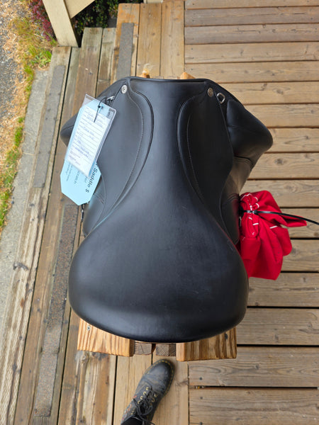 17" Equipe Glamour Ecarbon Dressage Saddle