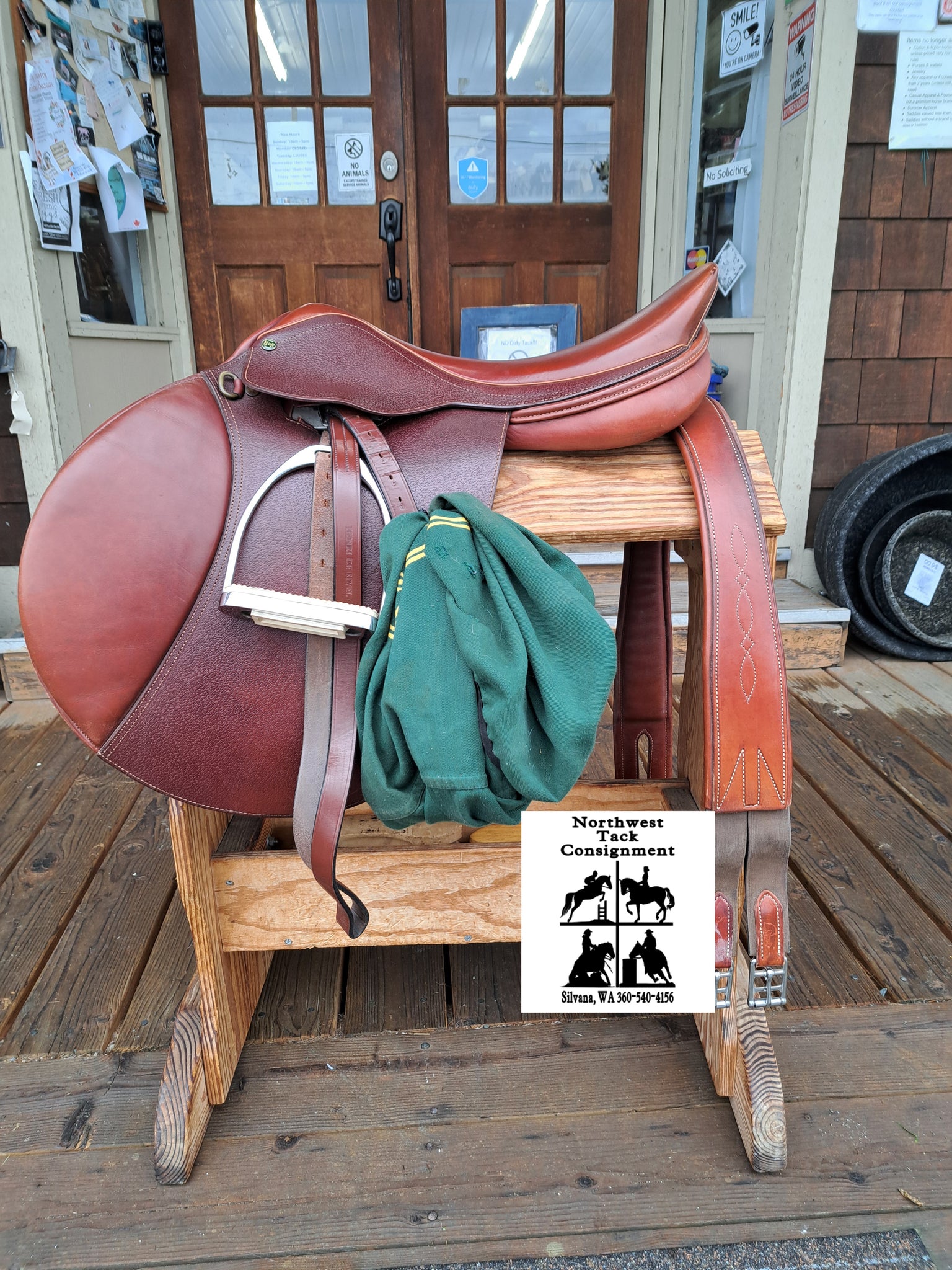 18" HDR Close Contact Pro Saddle