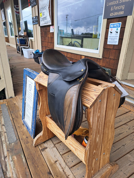 17.5" Crosby Olympia Jump Saddle