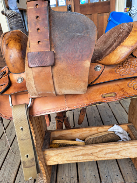 16" Saddle King Rope / Ranch Saddle