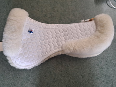 Mattes Fleece Half Pad W/ Bolsters