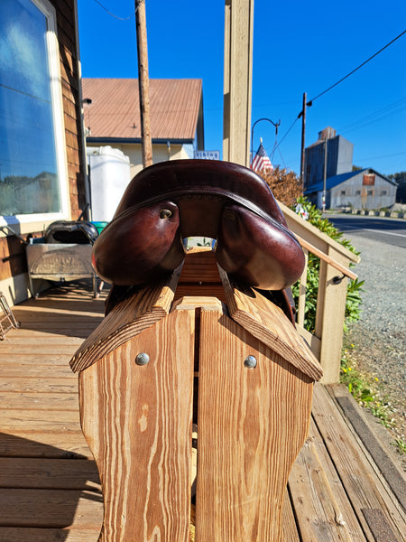 17" Devououx Chiberta Monoflap Jumping Saddle
