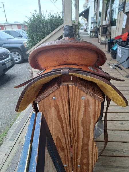 15.5" Billy Cook Roping Saddle