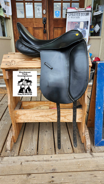 17" Revere Dressage Saddle