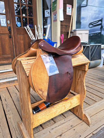 16.5" Courbette Classic All Purpose Saddle