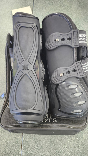 NEW Majyk Equine jump Boots