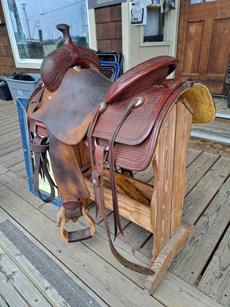 16" SRS Saddlery Cutter Saddle