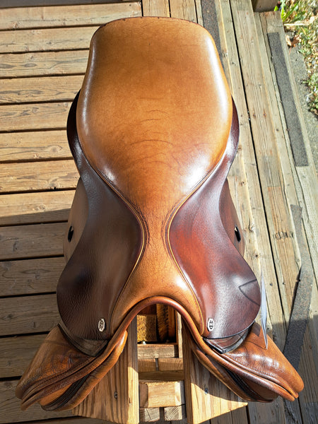 17.5" Cliff Barnsdy Schockemolhe Jump saddle