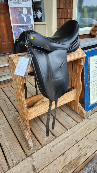 17" Revere Dressage Saddle